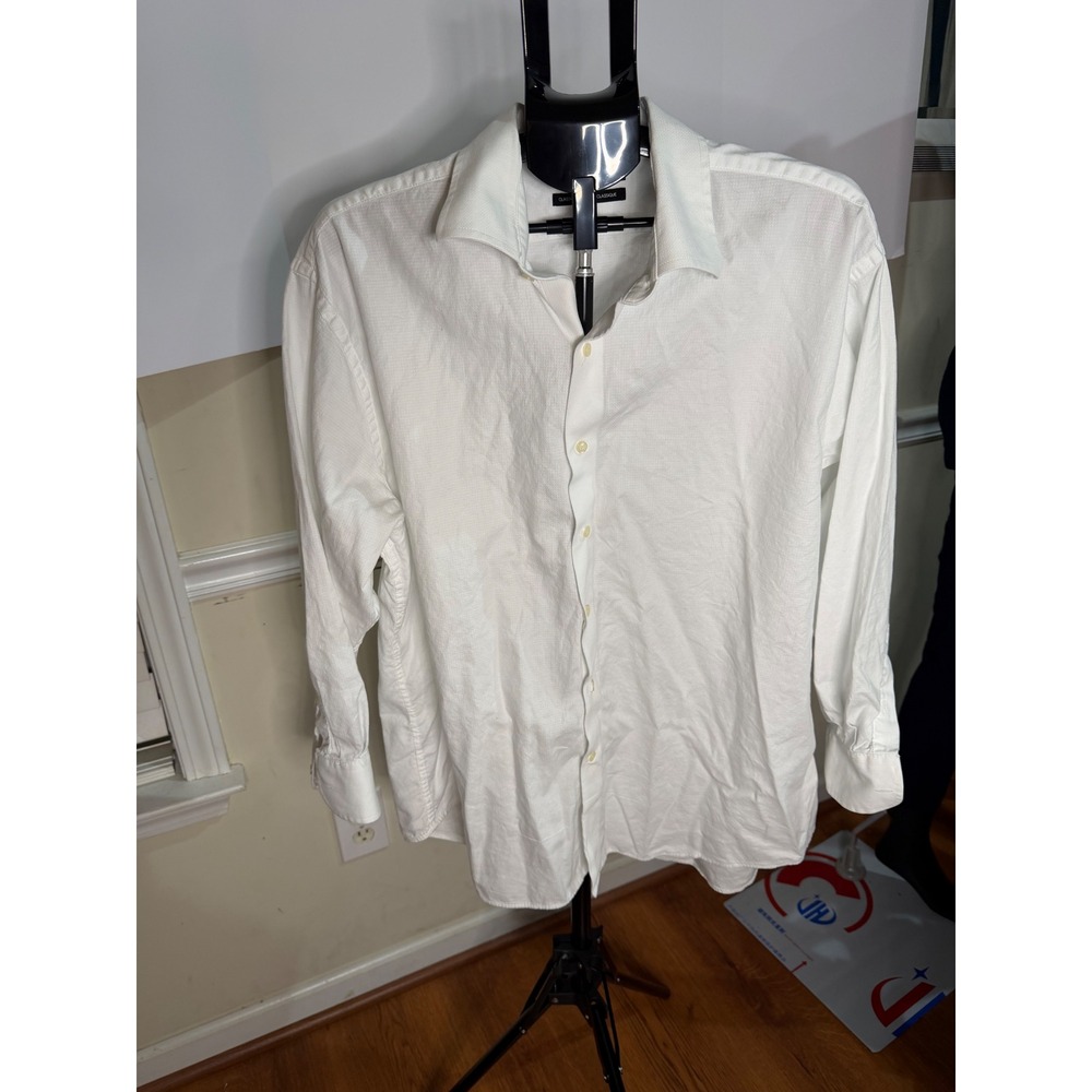 Saks Fifth Avenue Mens White Textured Long Sleeve Button Down  Classic Fit 18